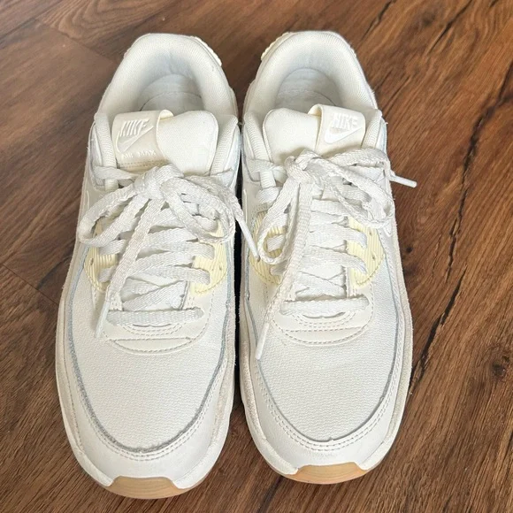 Nike White Air Max 90 LV8 Platform Size 7 - Picture 4 of 8
